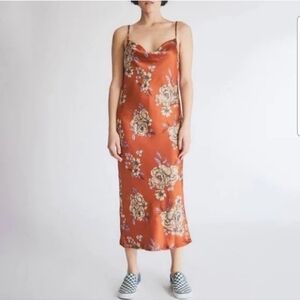 Hashttag in trend dress M